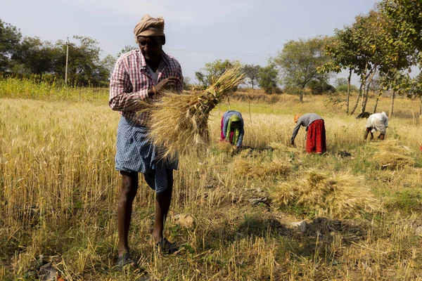 PM KISAN? Is it benefitting KISAN? PM KISAN? Is it benefitting KISAN?